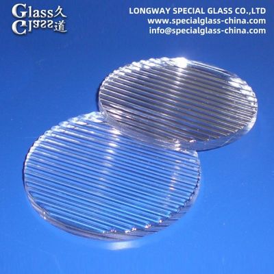Procesamiento óptico de lentes de vidrio de borosilicato con superficie lineal